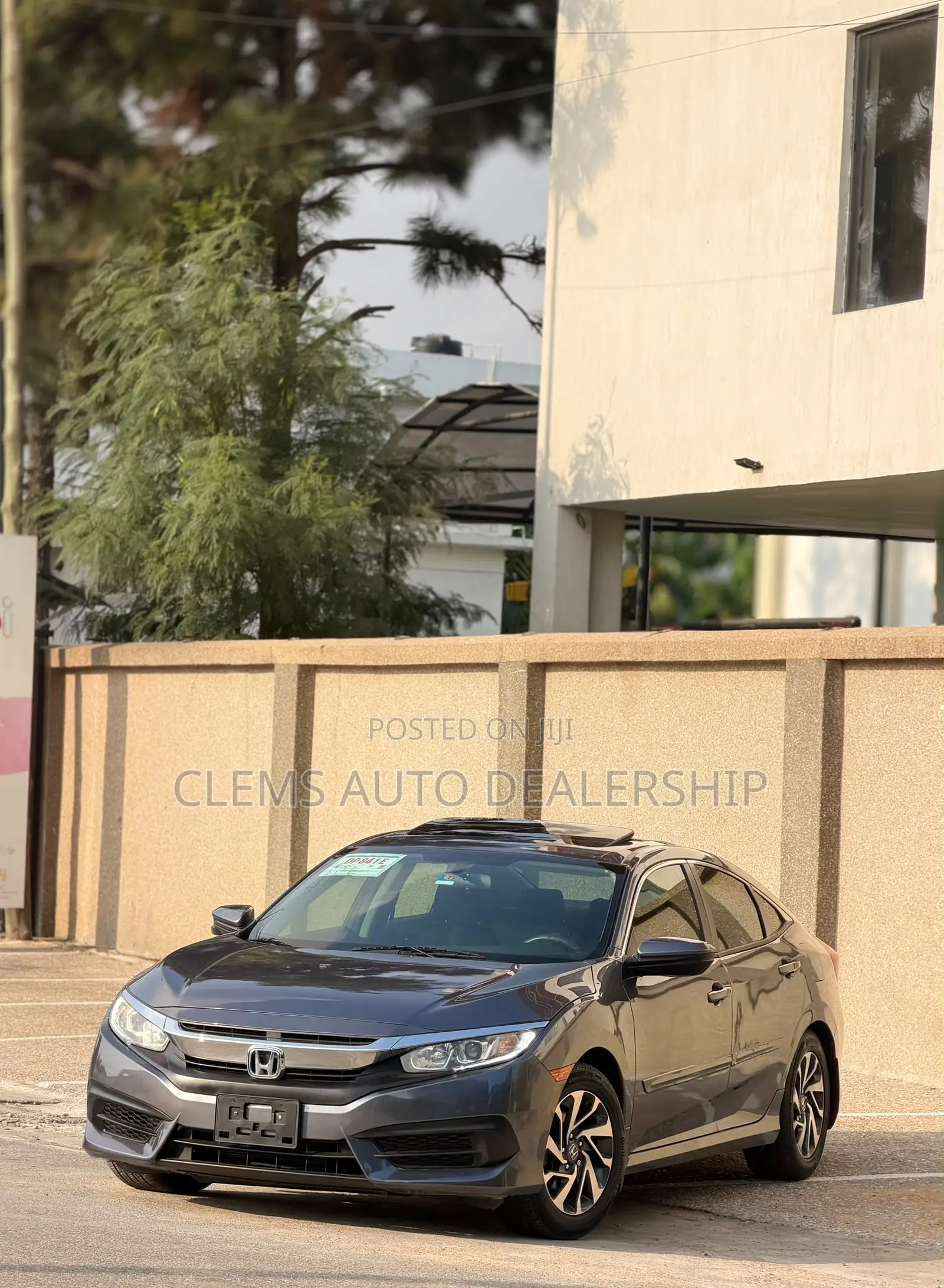 Honda Civic EX 4dr Sedan (2.0L 4cyl) 2017 Gray