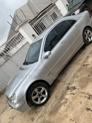 Mercedes-Benz C180 2005 Silver