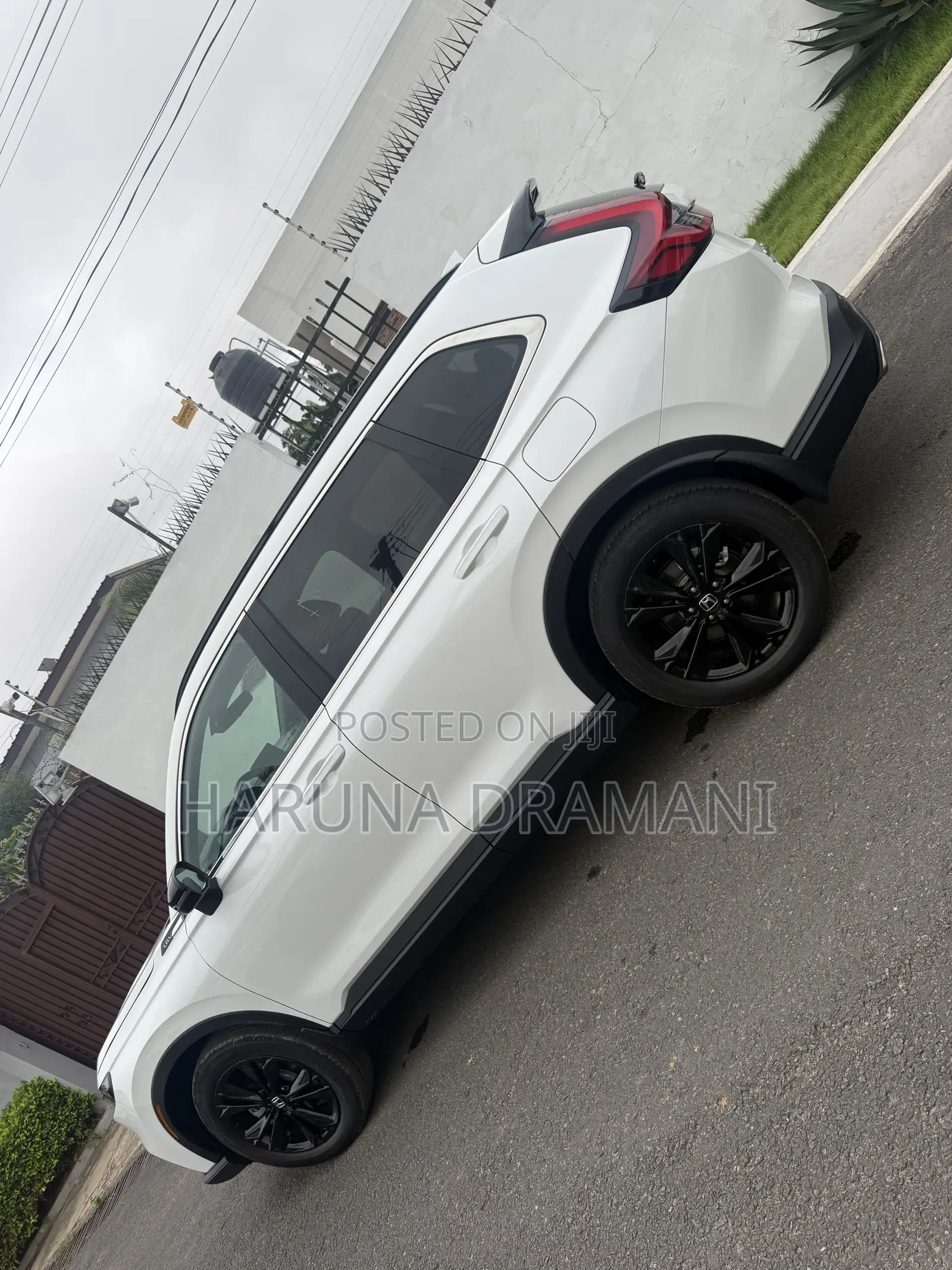 Honda CR-V Sport Touring Hybrid AWD 2026 White