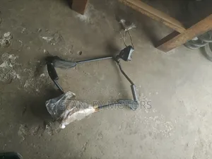 Toyota Hiace Front Step Bar