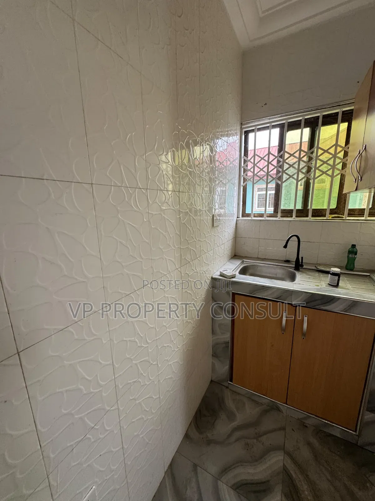 1bdrm Apartment in Mile 7 for rent