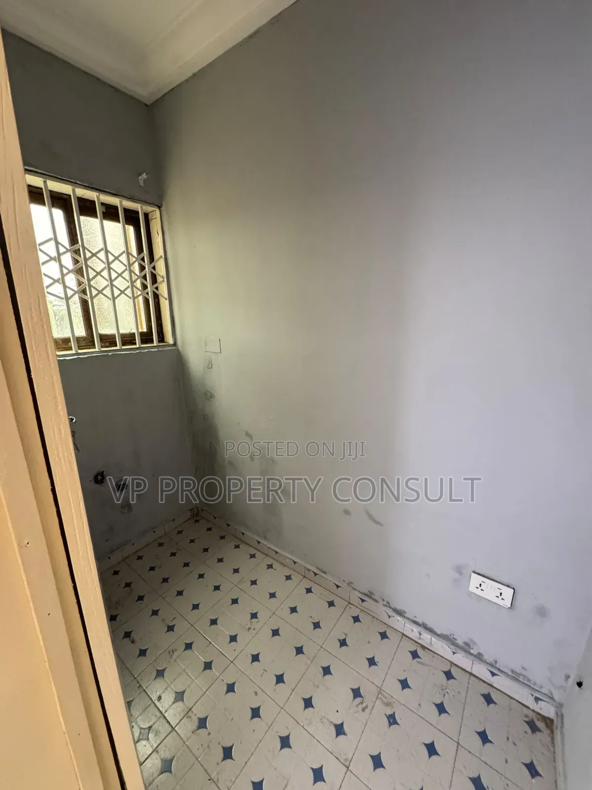 1bdrm Apartment in Mile 7 for rent