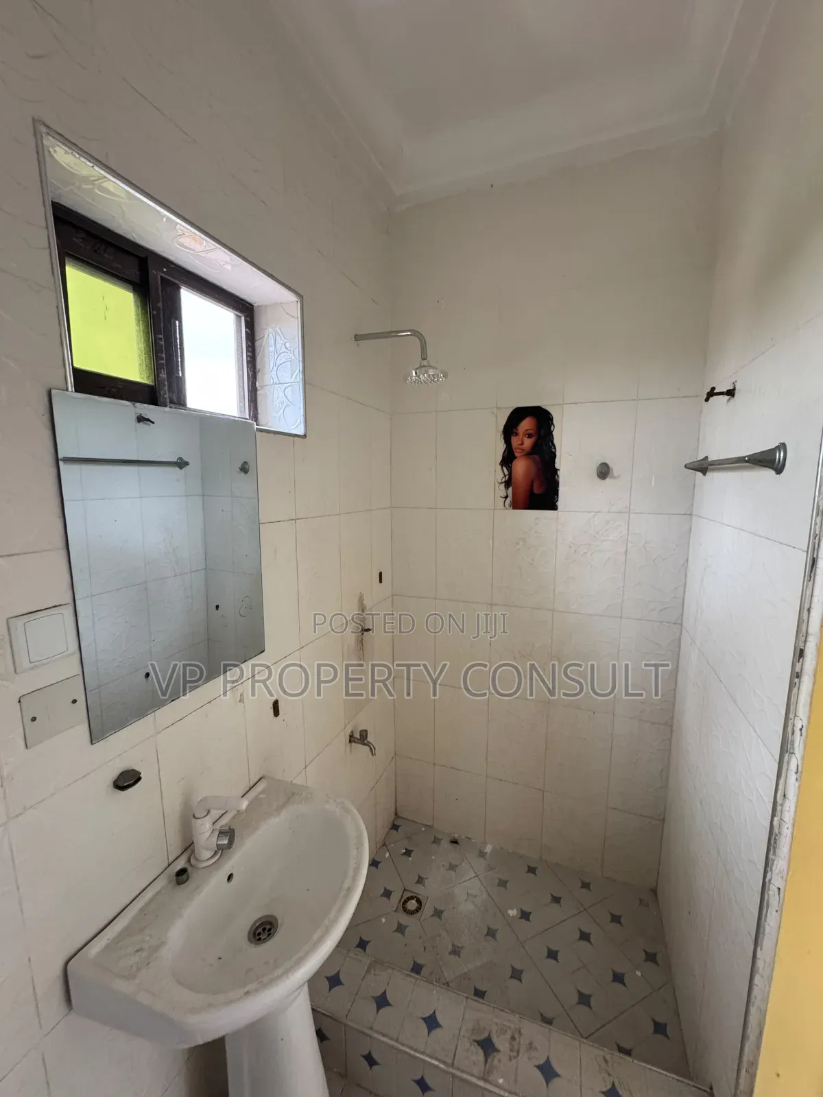 1bdrm Apartment in Mile 7 for rent