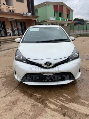 Toyota Vitz 1.3 AWD 3dr 2015 White
