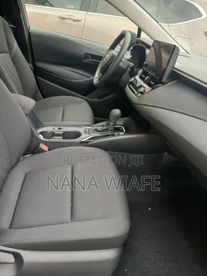 Toyota Corolla LE 2026 Black