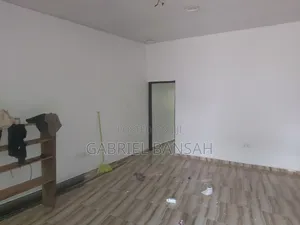 2bdrm Townhouse / Terrace in Top Hill Estate, Dawhenya for rent