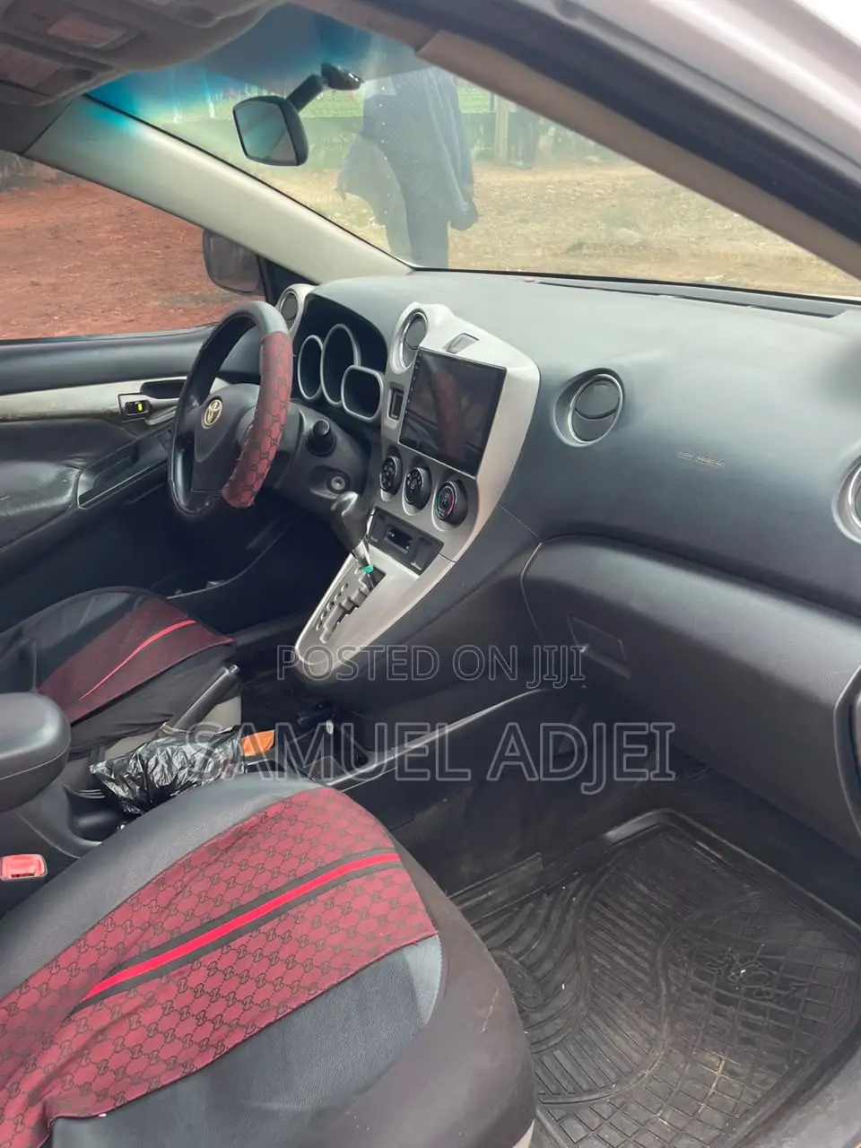 Toyota Matrix 2010 White