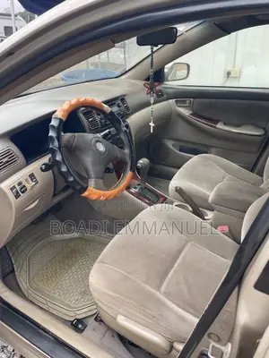 Toyota Corolla 2008 Gold