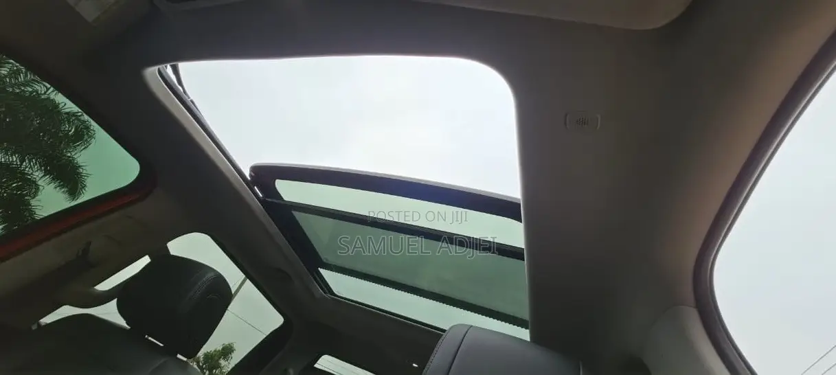 Toyota Tundra 2024 Red