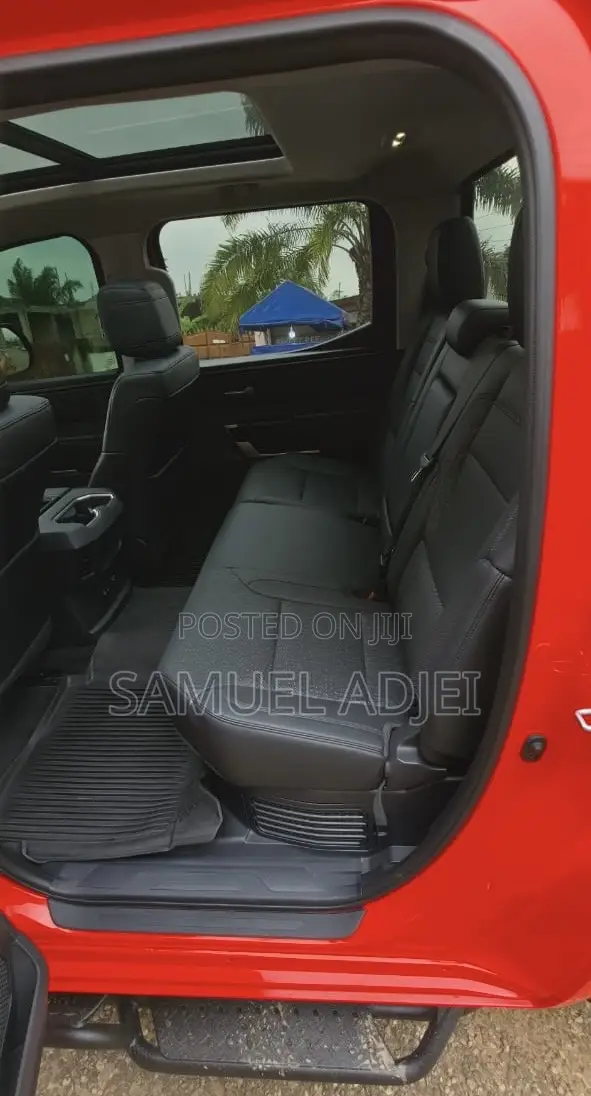 Toyota Tundra 2024 Red