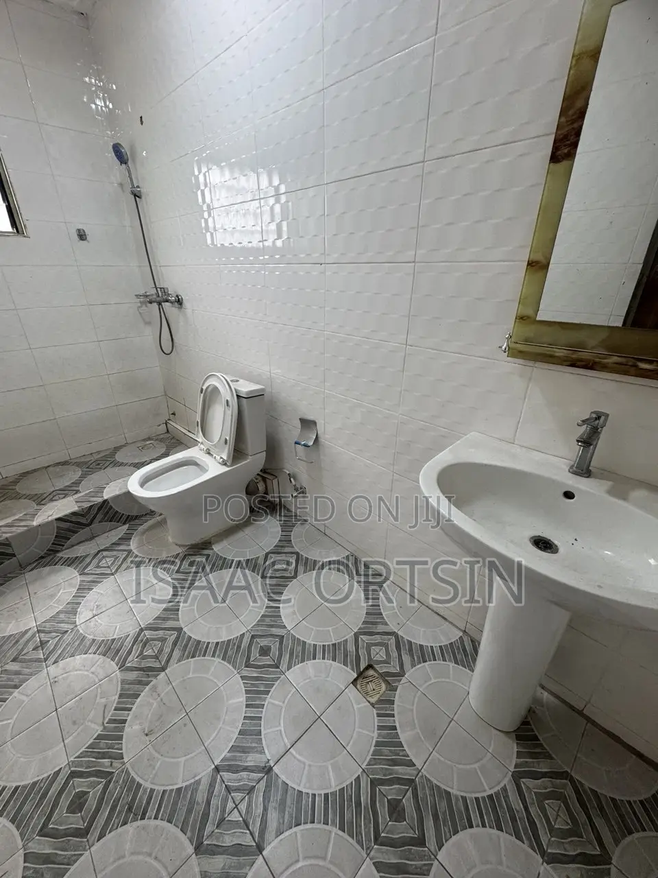 2bdrm Apartment in Kasoa for rent