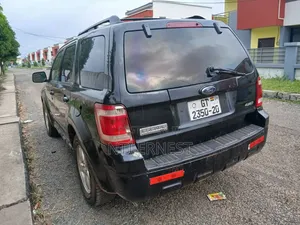 Ford Escape XLS 4WD 2.3 2008 Black