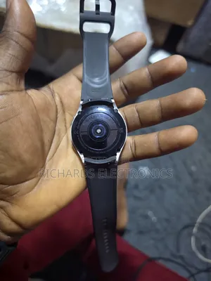 Samsung Galaxy Watch 4