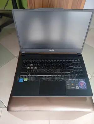 Laptop MSI Cyborg 15 16GB Intel Core i5 SSD 512GB