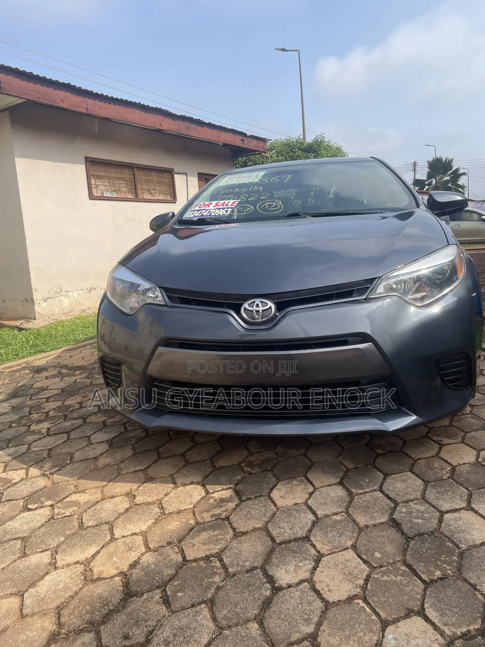 Toyota Corolla 2015 Pearl