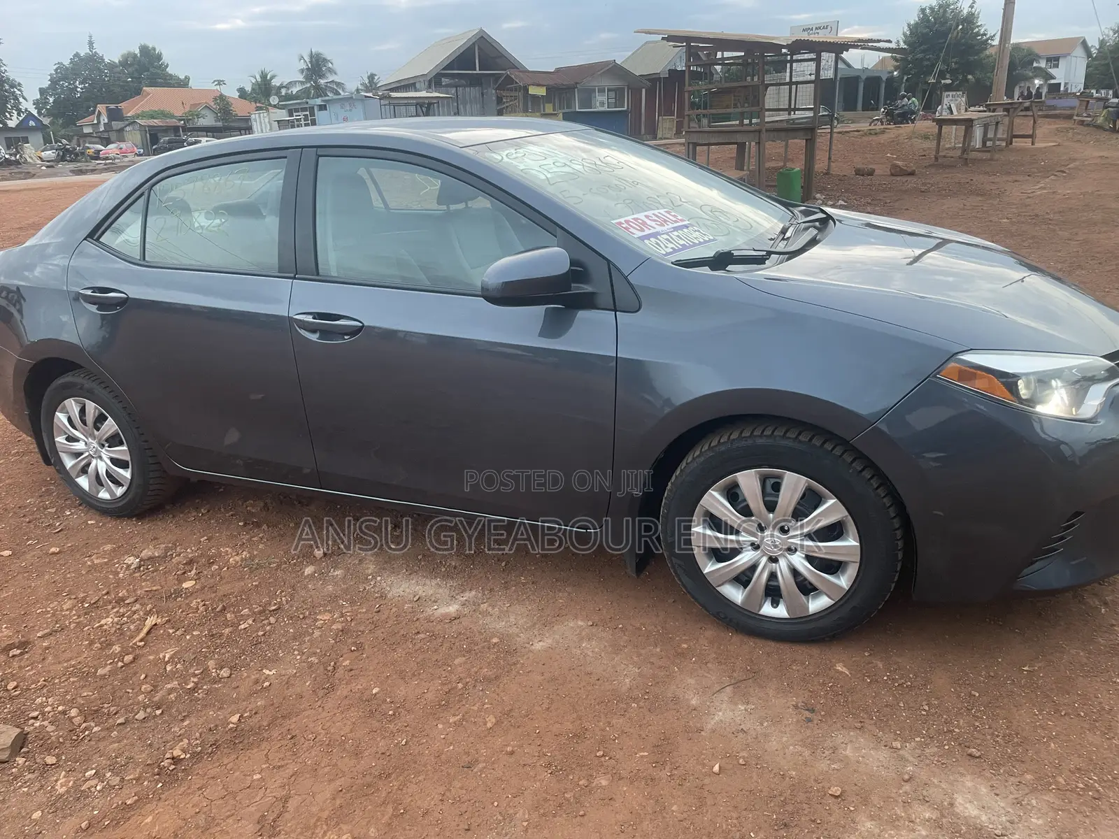 Toyota Corolla 2015 Pearl
