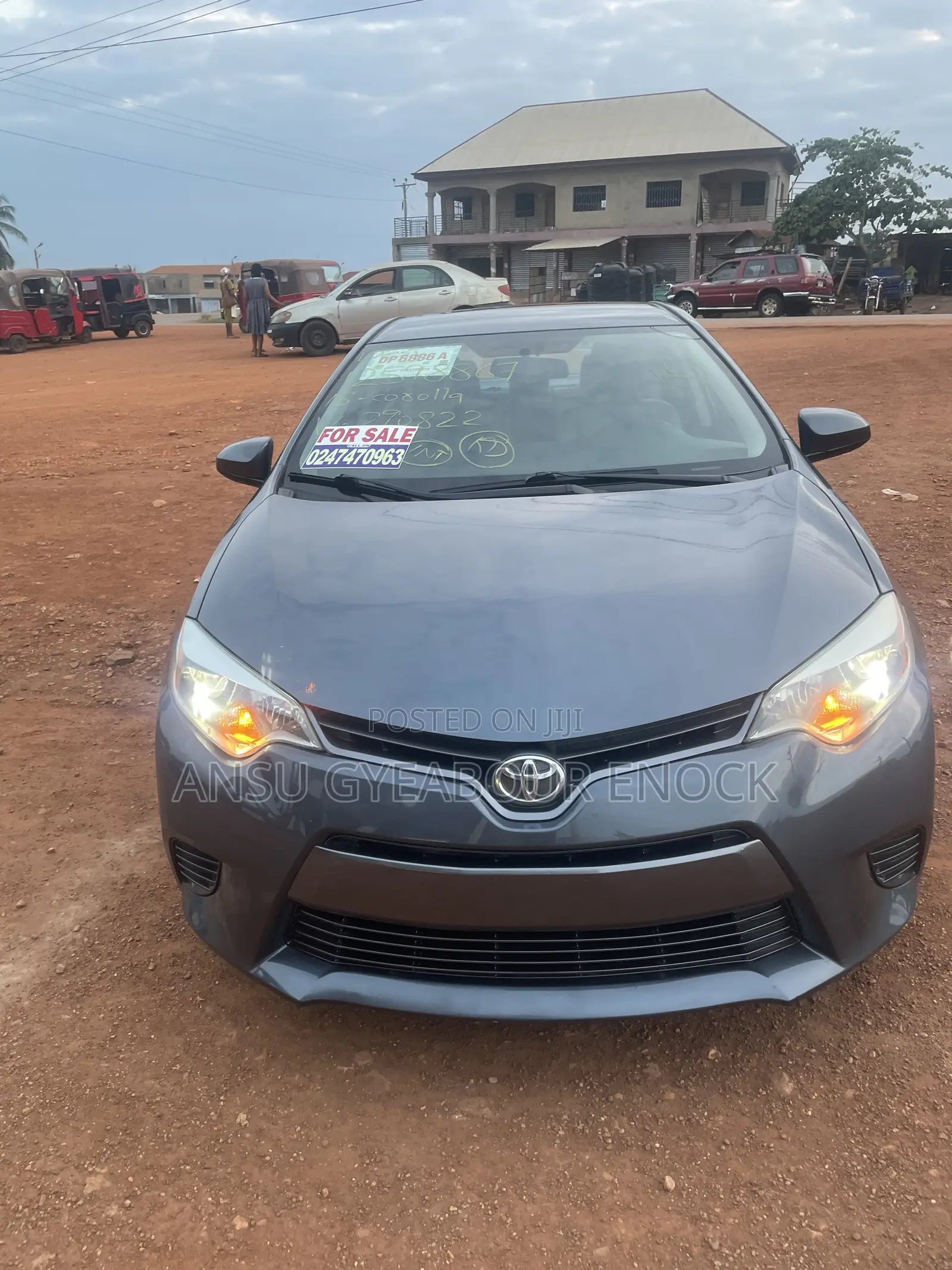 Toyota Corolla 2015 Pearl
