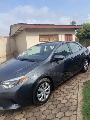 Toyota Corolla 2015 Pearl