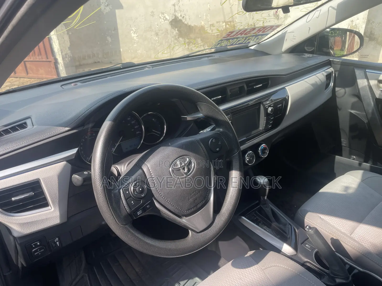 Toyota Corolla 2015 Pearl