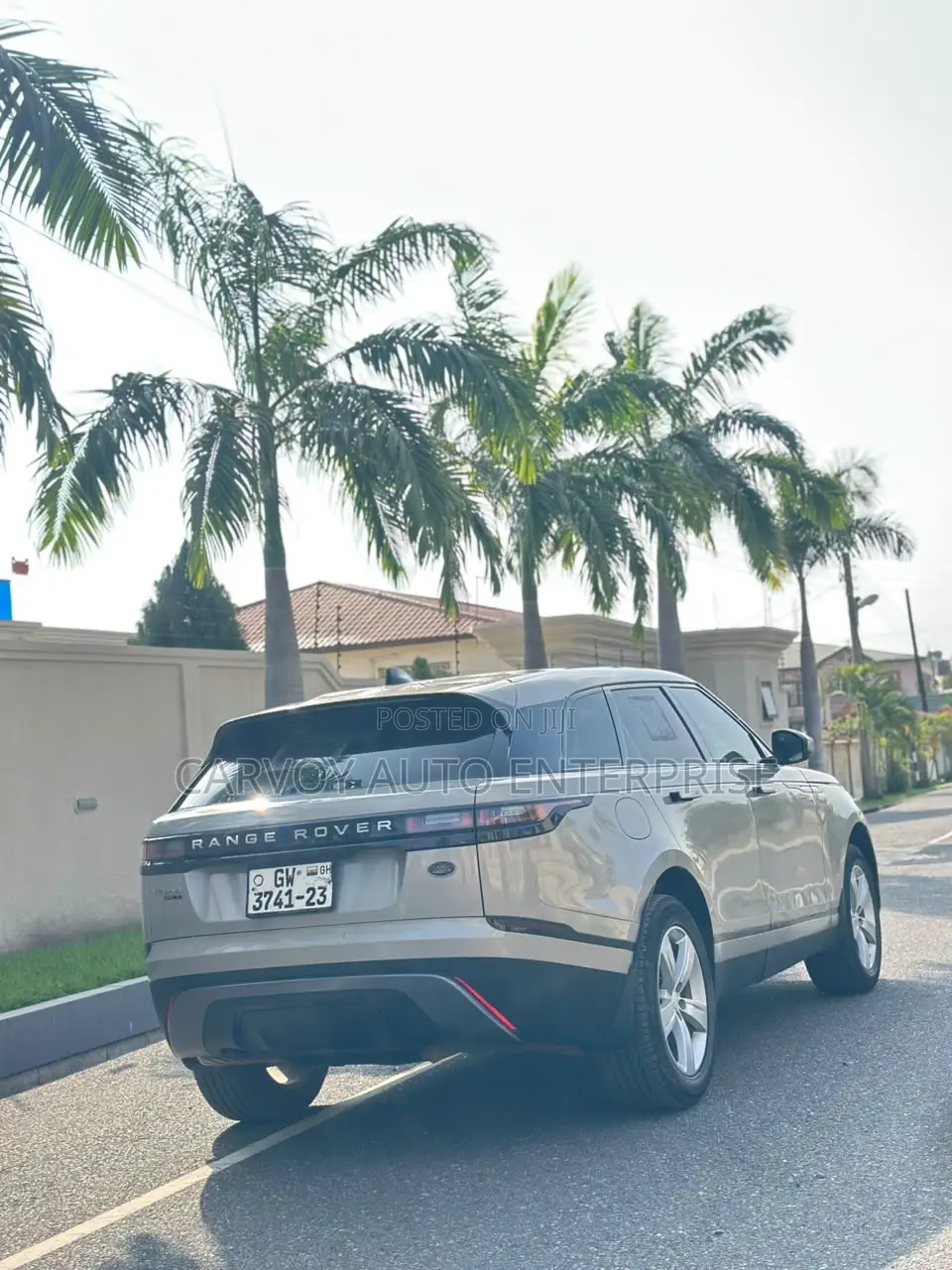 Land Rover Range Rover Velar P380 SE R-Dynamic 4x4 2018 Gold