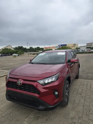 Toyota RAV4 2021