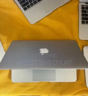 Laptop Apple MacBook 2015 4GB Intel Core i5 SSD 128GB