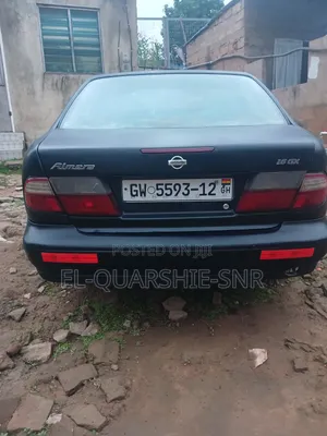 Nissan Almera 2000 Black