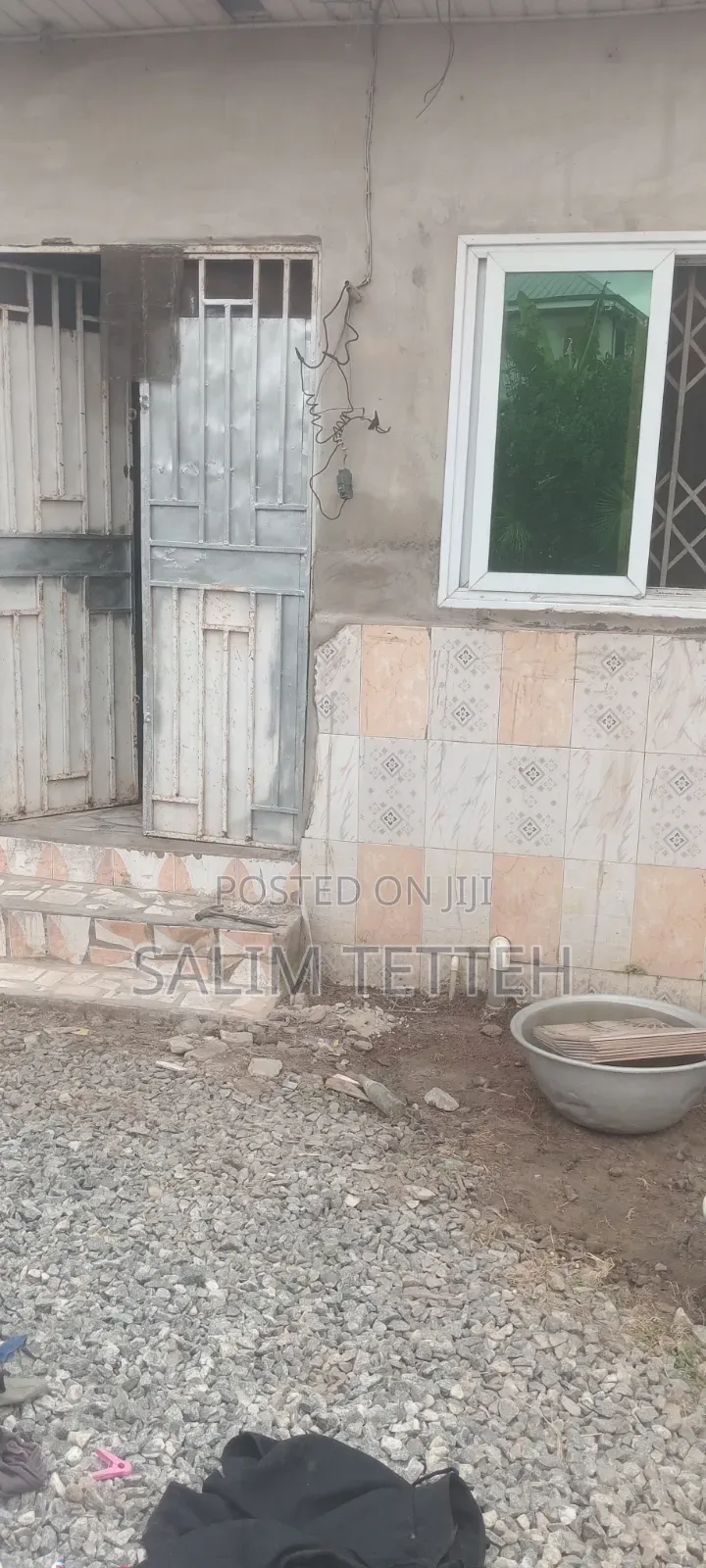 Furnished 1bdrm Room & Parlour in Awutu Senya East Municipal for rent