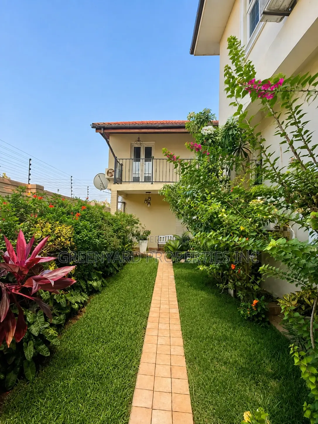 Furnished 1bdrm Apartment in Com 17, Off Shell, Spintex for sale