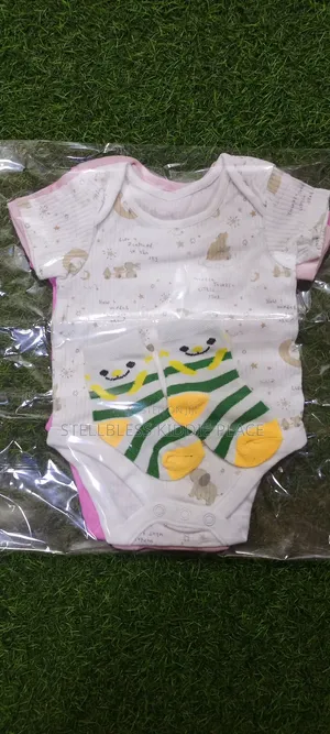 3pcs Baby Bodysuits Dress
