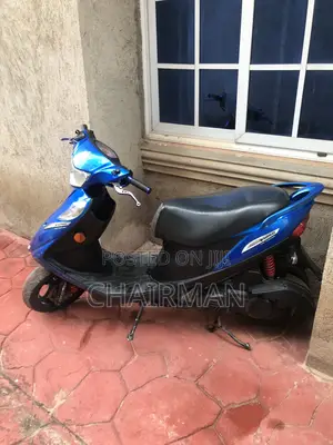 Suzuki 2024 Blue