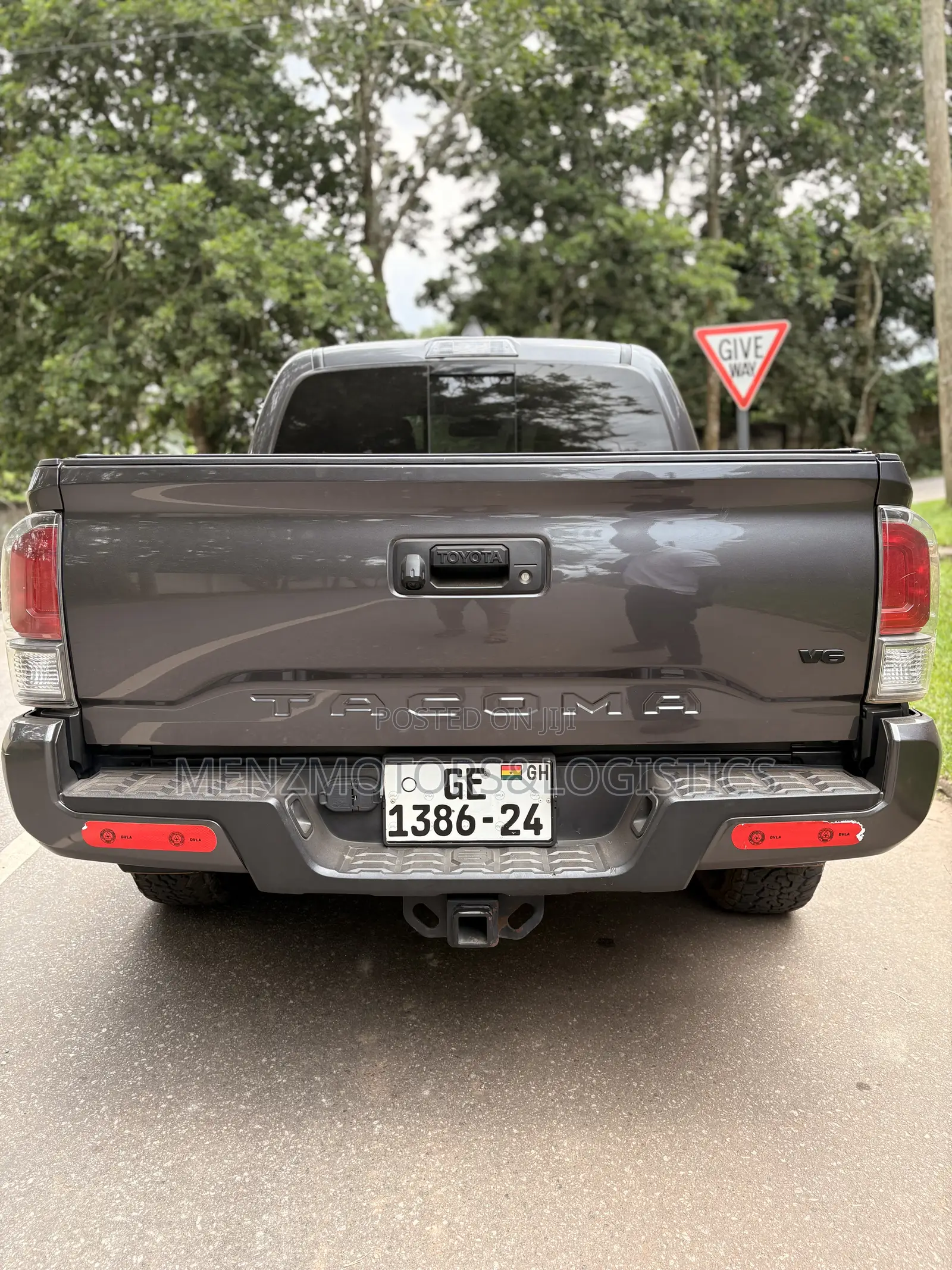 Toyota Tacoma TRD Off Road Access Cab 6' Bed V6 AT 2023 Gray