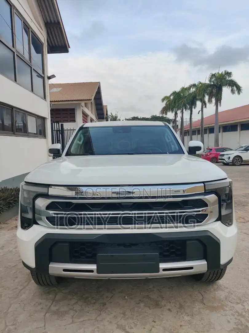 New Nissan Z9 2.3T Diesel 4WD 2025 White