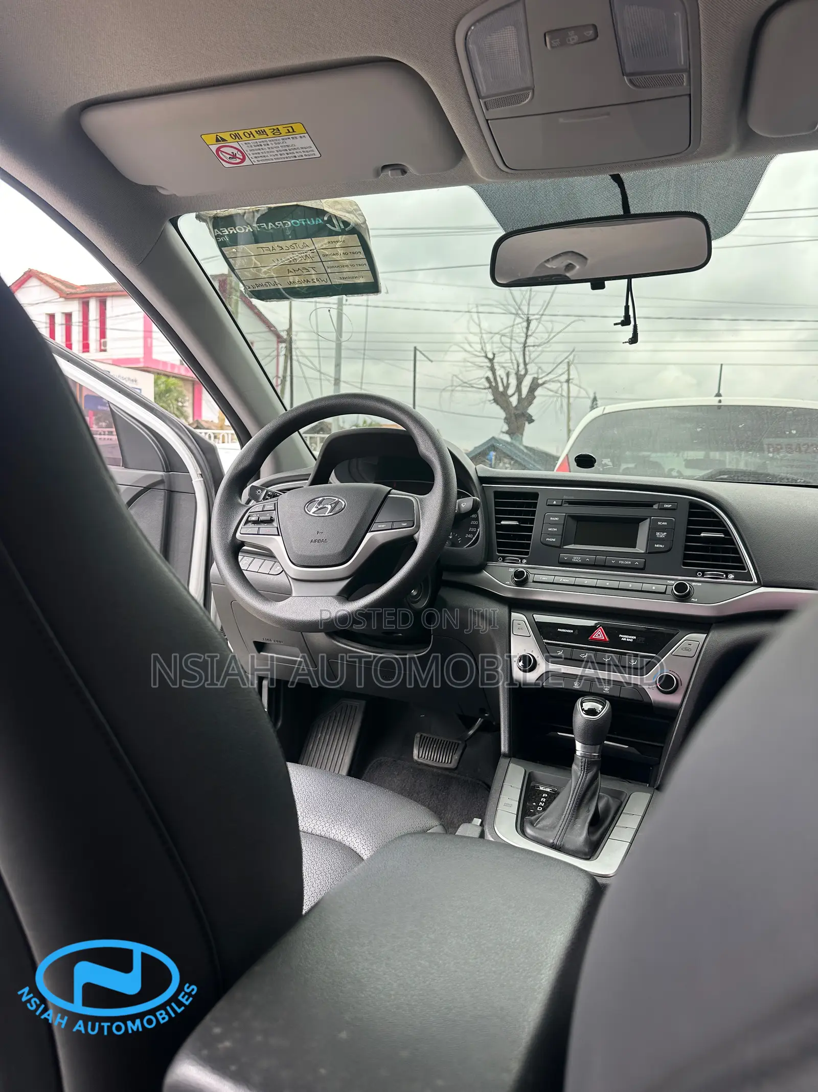 Hyundai Avante 2018 White