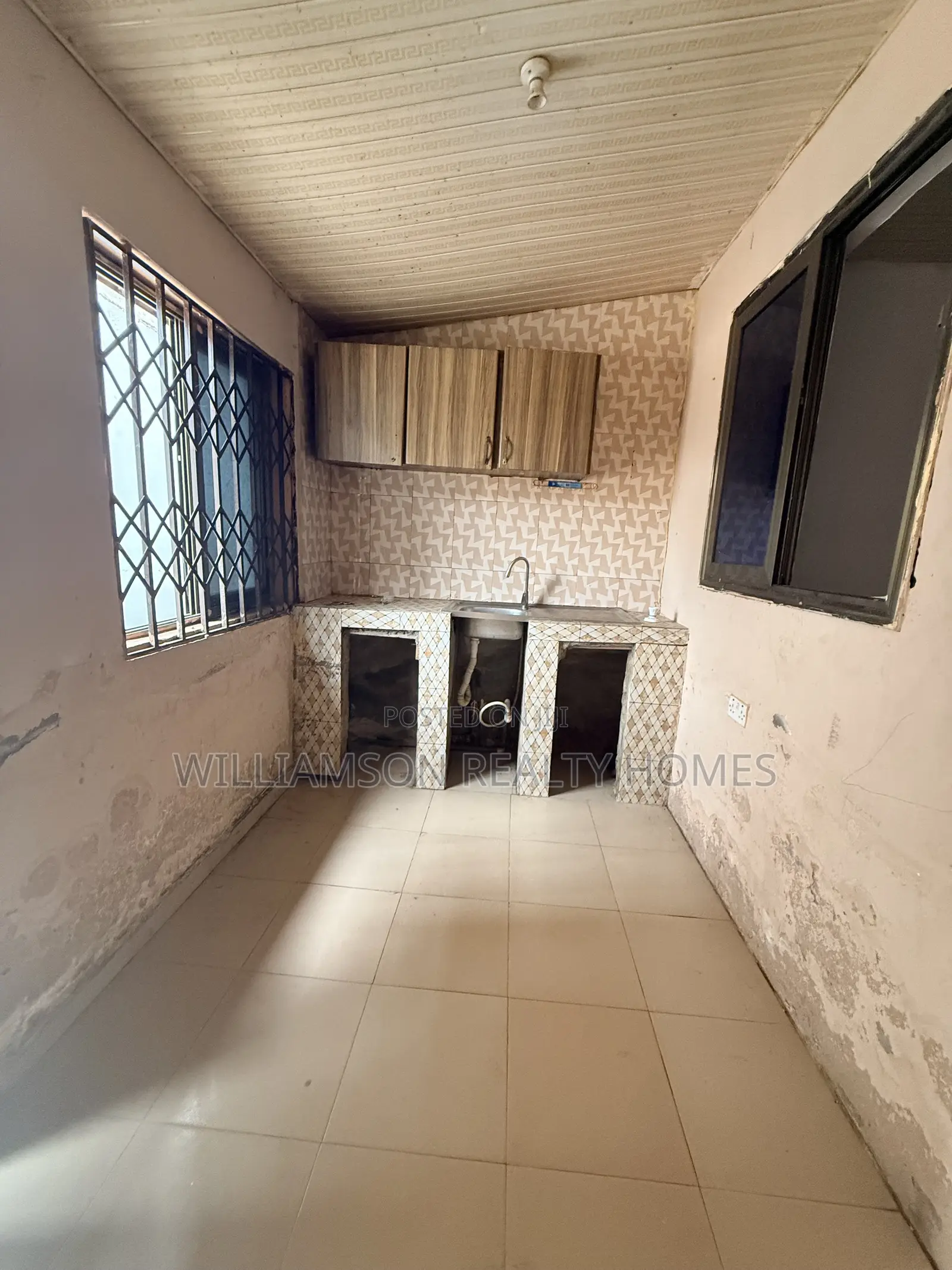 1bdrm Apartment in Hfc Estate Area, Spintex for rent