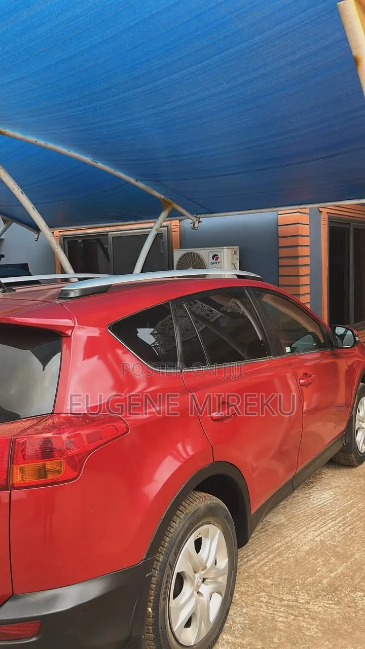 Toyota RAV4 2015 Red