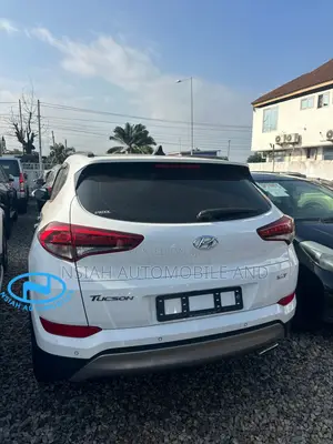 Hyundai Tucson 2017 White