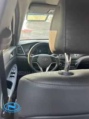 Hyundai Tucson 2017 White