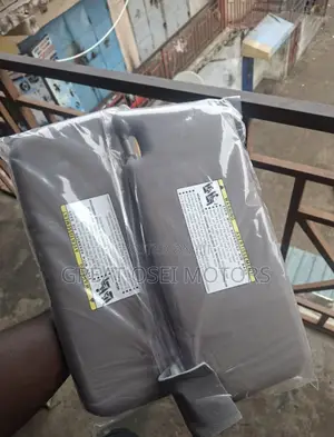 Sunshade for (Corrolla ,Yari, Elantra , Vitz Etc)