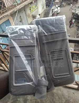 Sunshade for (Corrolla ,Yari, Elantra , Vitz Etc)
