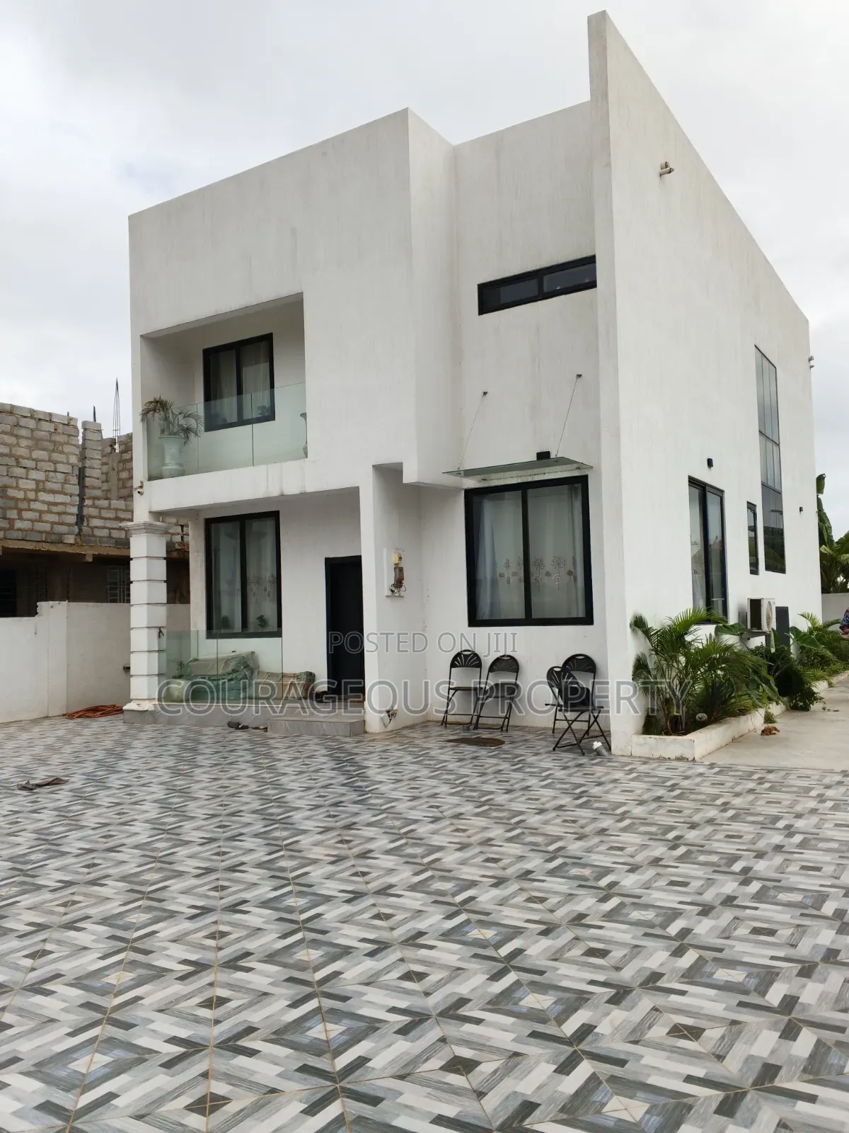 3bdrm House in Domebra, Pokuase for sale