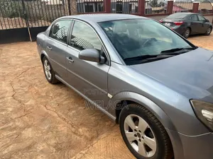 Opel Vectra 2008 Gray