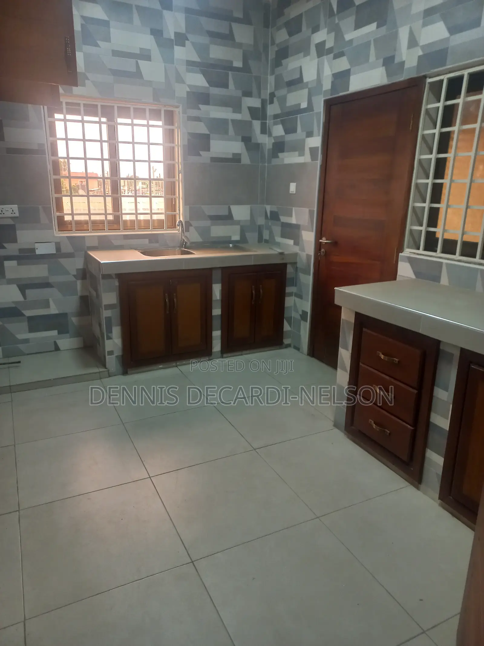 2bdrm Apartment in La Wireless for rent