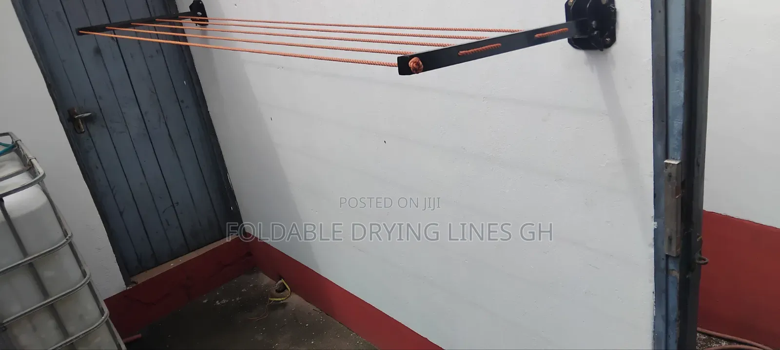 Downwards Foldable Drying Line