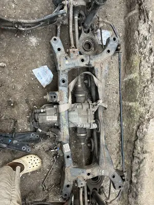 Hyundai Santa Fe 201/2019 Back Axle Complete