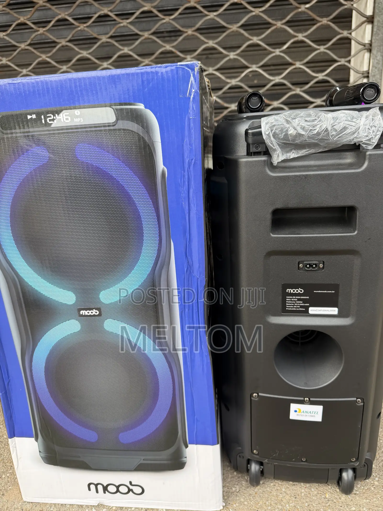 Mood 8x8inches Bluetooth Rechargeable Speaker With 2wireless Mics