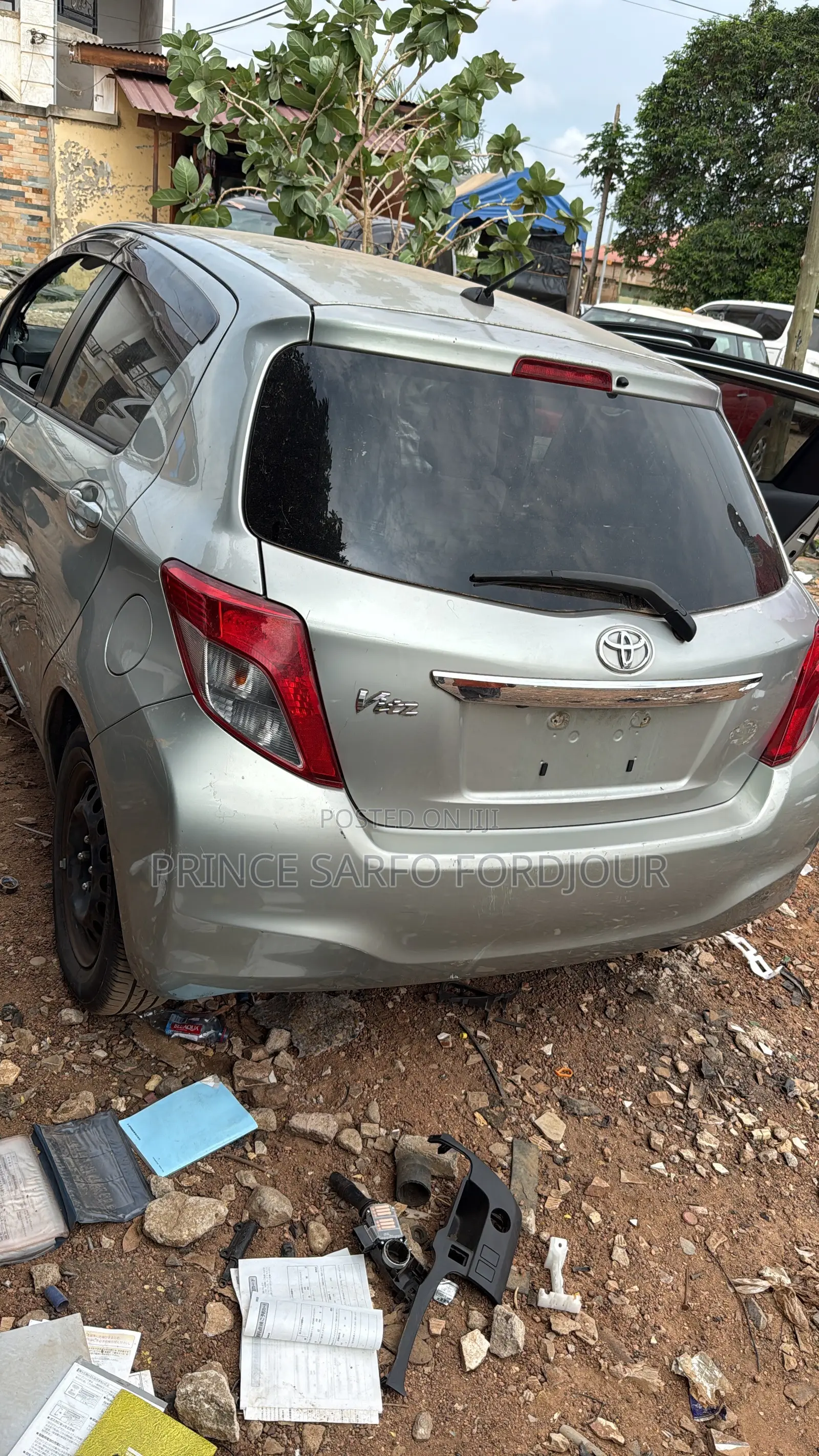 Toyota Vitz 2012 Gray