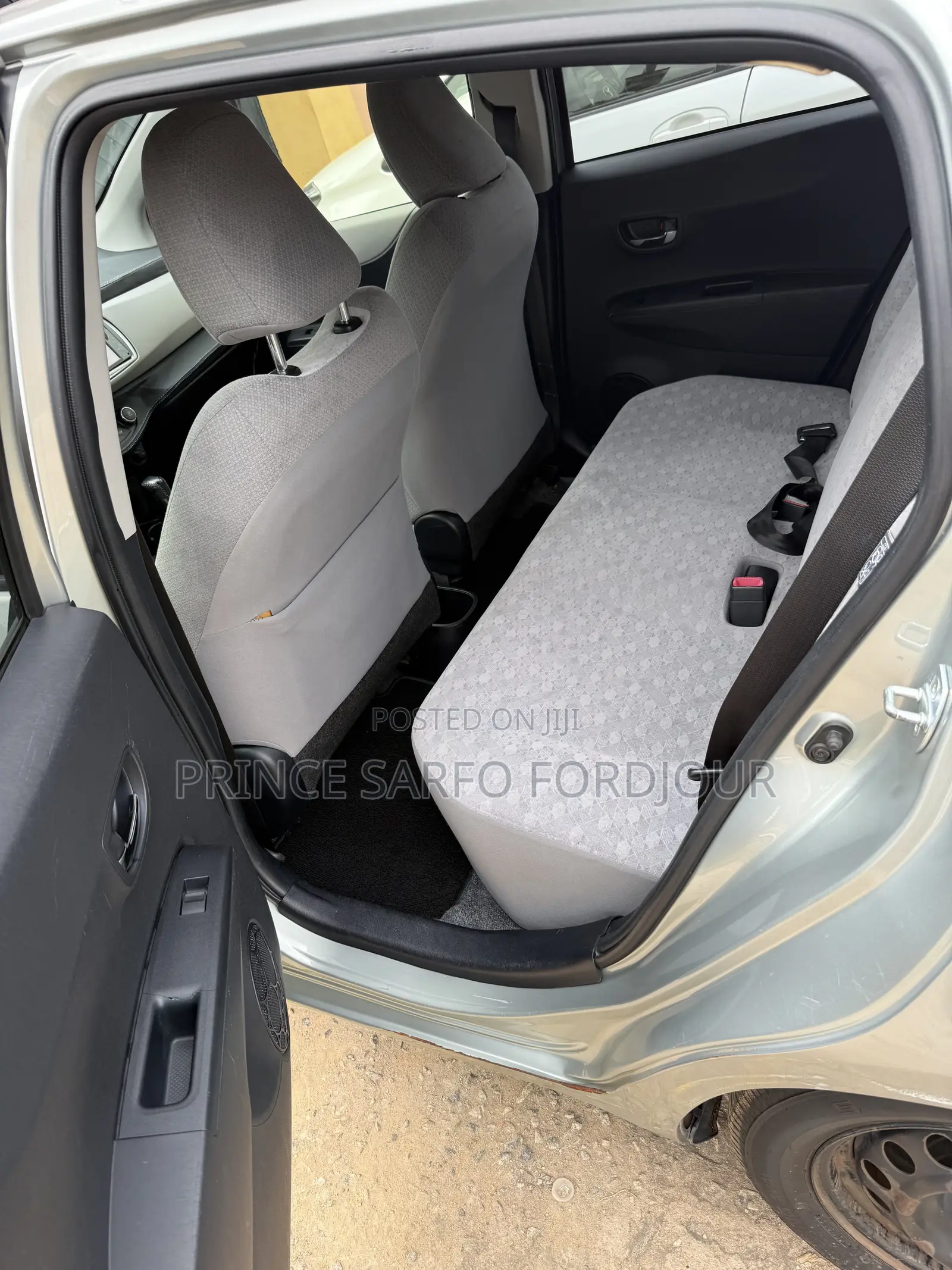 Toyota Vitz 2012 Gray