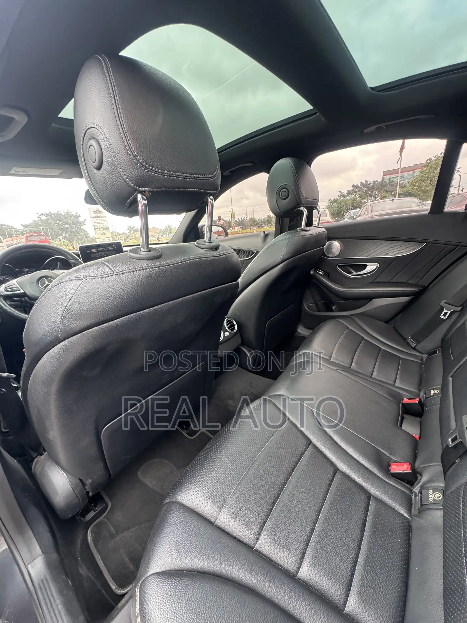 Mercedes-Benz C300 Sport 4Matic Sedan AWD (2.0L 4cyl 7A) 2017 Gray