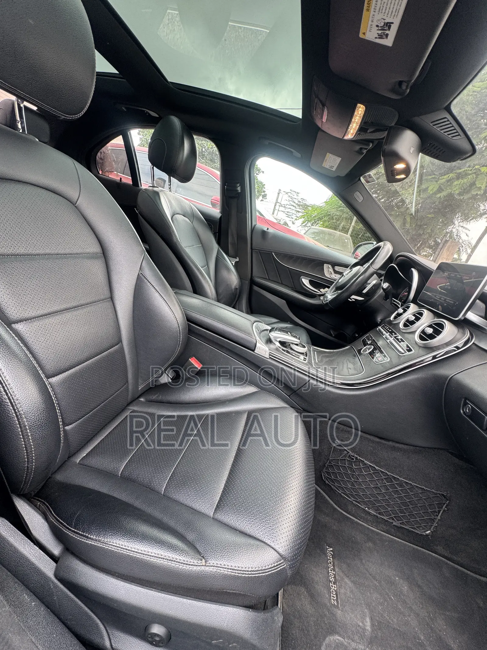 Mercedes-Benz C300 Sport 4Matic Sedan AWD (2.0L 4cyl 7A) 2017 Gray